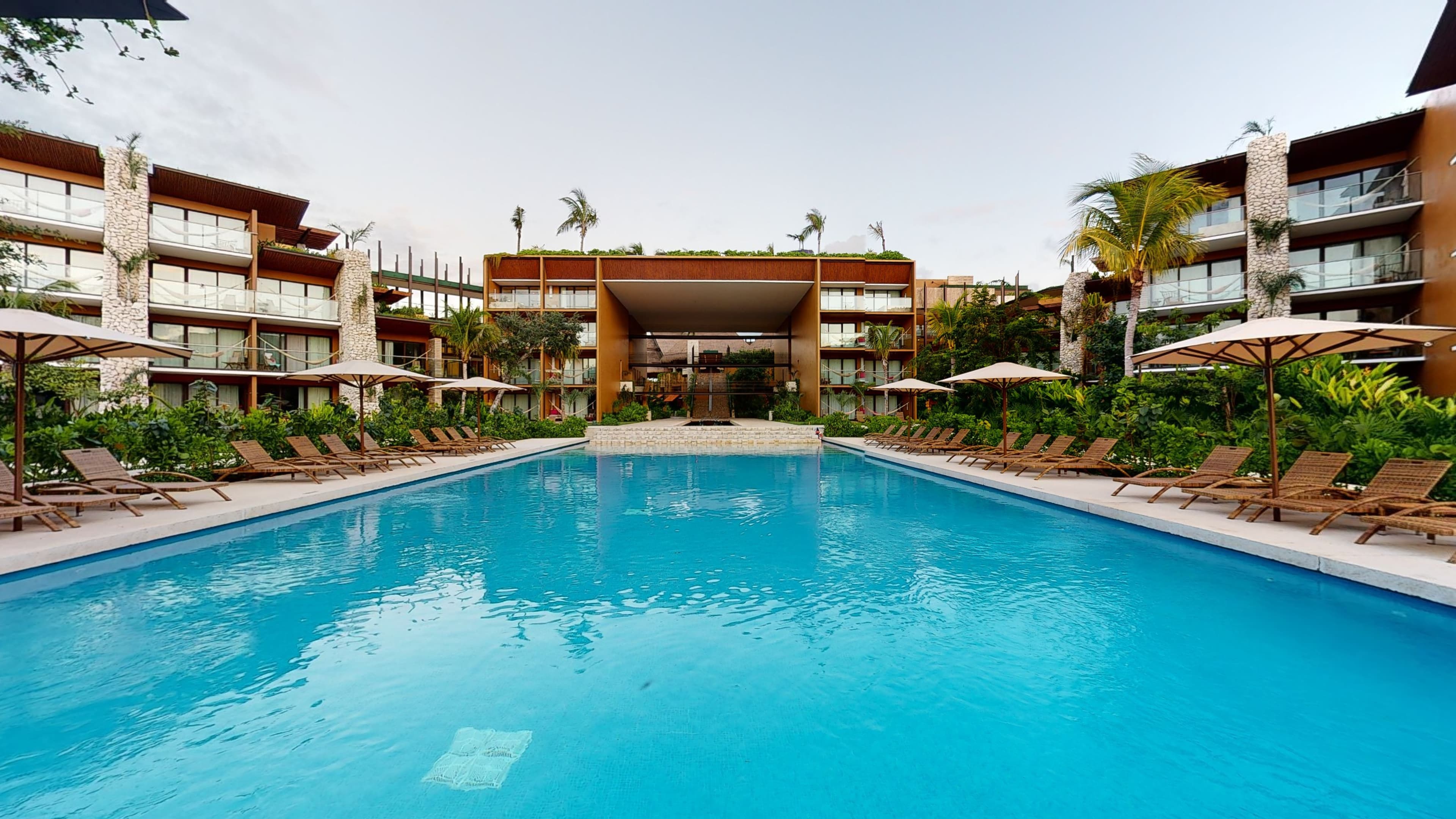 Hotel Xcaret Arte - Imagen 1